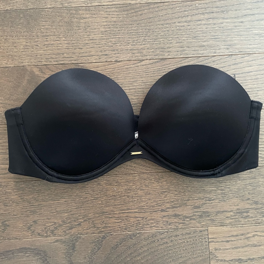 Victoria’s Secret Black Strapless Bra 36C